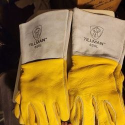 Welding  Tillman Fos Pates $ 20 Por Los Dos 