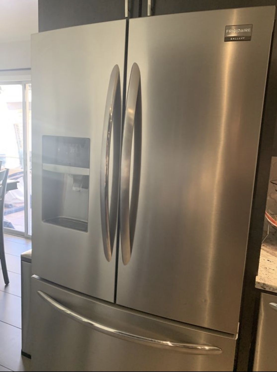 Frigidaire fridge/freezer. Must pick up. Ice maker makes ice but does