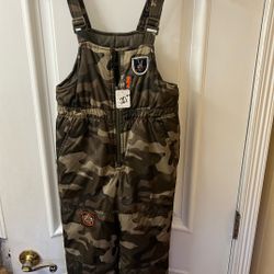 5/6 Boys Snow Suit Skechers Brand New 