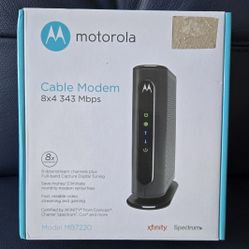 Motorola 8x4 Cable Modem MB 7220 Docsis 3.0