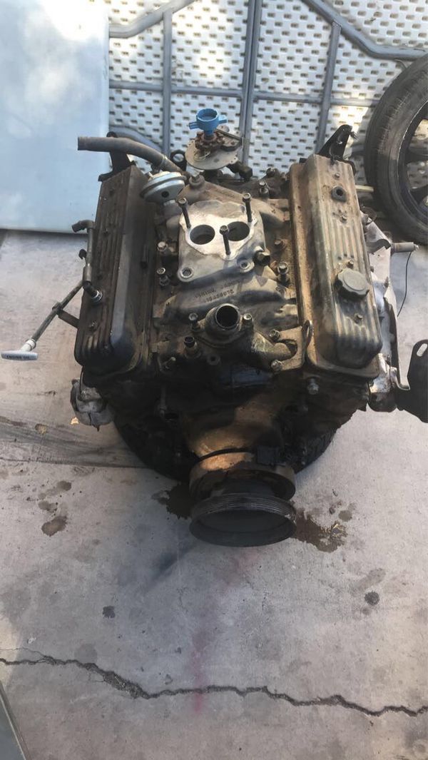 Chevy 350 tbi motor for Sale in Las Vegas, NV - OfferUp