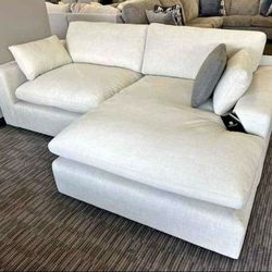 IN STOCK❤⚡$39 Down Payment ⚡ ELYZA 2 PIECE SECTIONAL WITH CHAISE