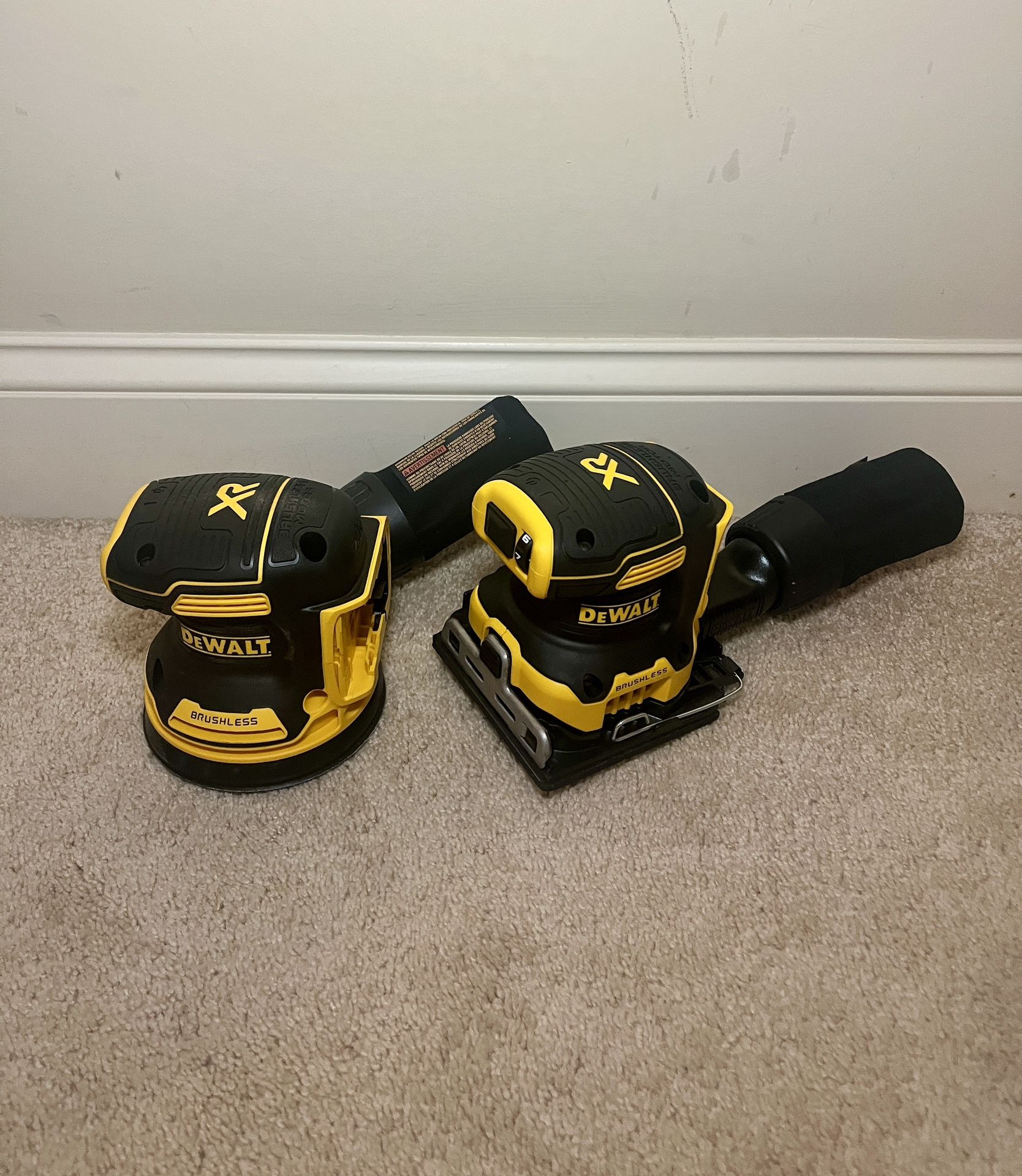 Dewalt 20V MAX XR Brushless 5 in. Random Orbital Sander & 1/4 Sheet Variable Speed Sander (Tool Only