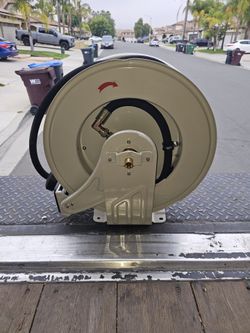 Retractable Oil Hose Reel