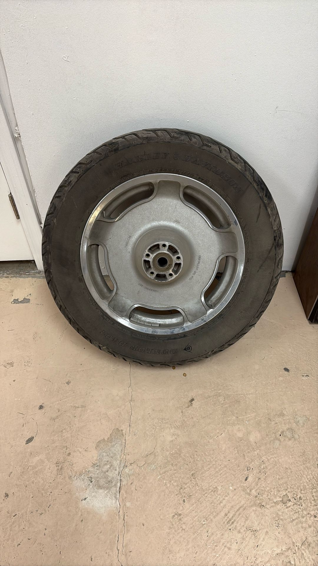 Harley Tier And Wheel