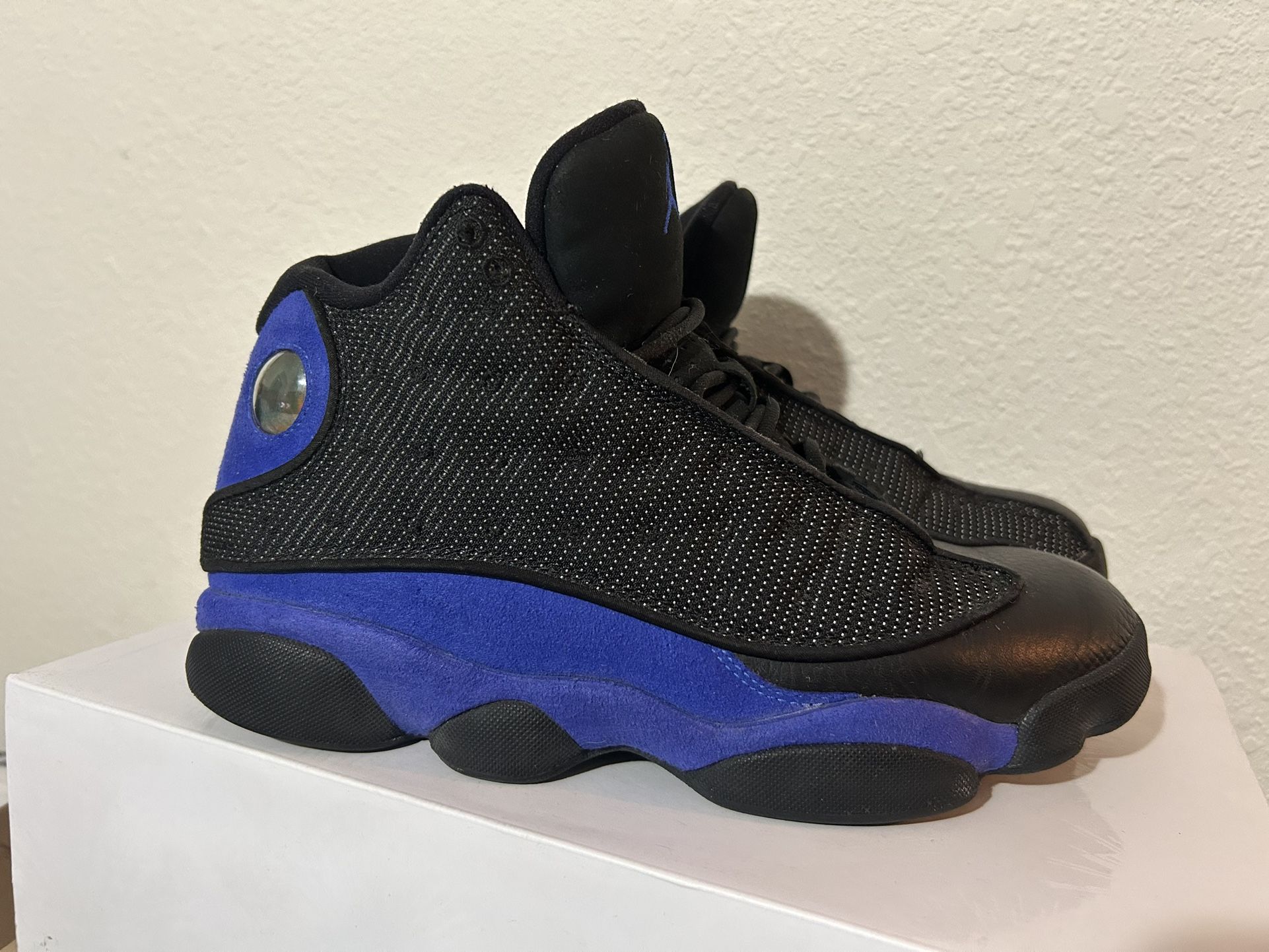 Jordan 13’s Size 8.5M