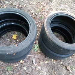 Good Matching Set Of 245 45 19in Kenda Tires 50$