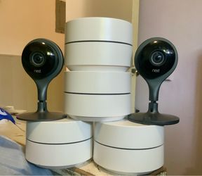4 Nest WiFi router expansion + 2 Nest indoor Cam