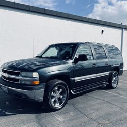 2004 Chevrolet Suburban 