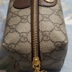 Accessory bag use very good condition