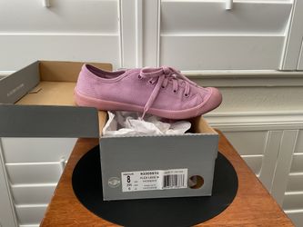 Lavender Sneekers