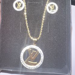 LV Earings And Chain Set 