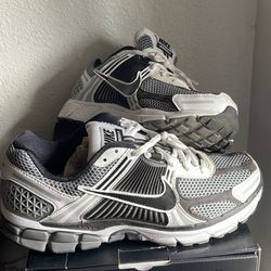 Nike Men Shoes
