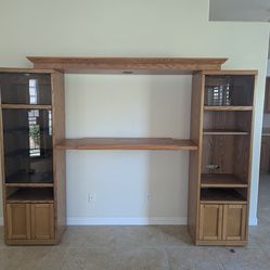 Entertainment Console Cabinet, great condition. Moving sale. Gotta go