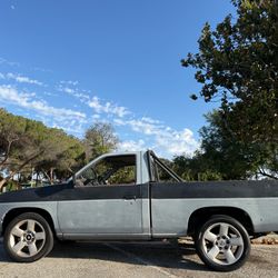 1991 Nissan Pickup