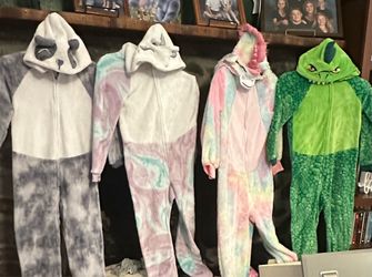 Saint Eve Fuzzy onesie Jammies