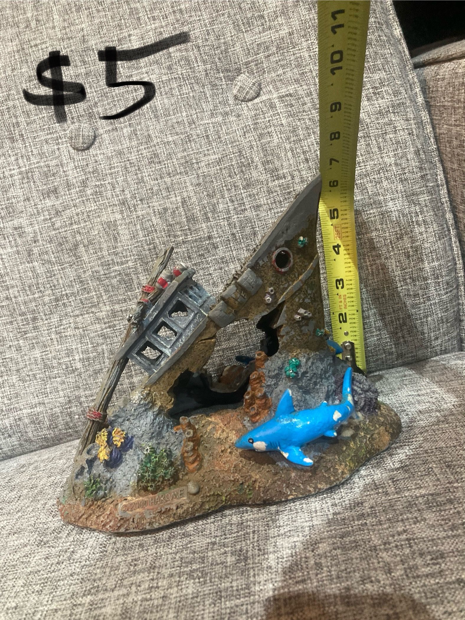 🟢AVAILABLE 🟢 Fish Tank Decoration