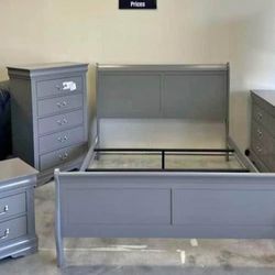 Brand new complete bedroom set- 0 interest finance available- FREE mattress with purchase. 