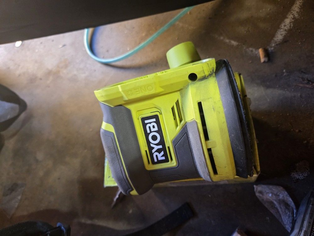 Ryobi Palm Sander Tool Only
