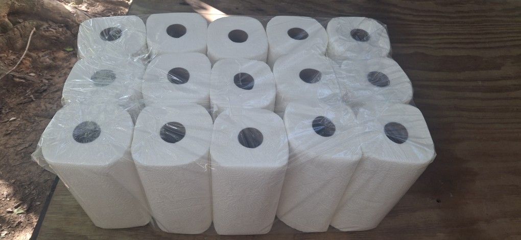 Big Rolls Paper Towels 15 Rolls 