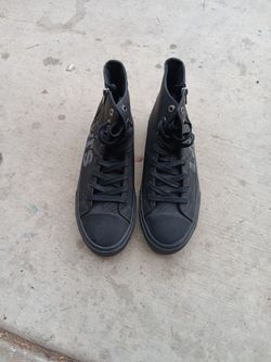 Levi's Black Shoes Size 9