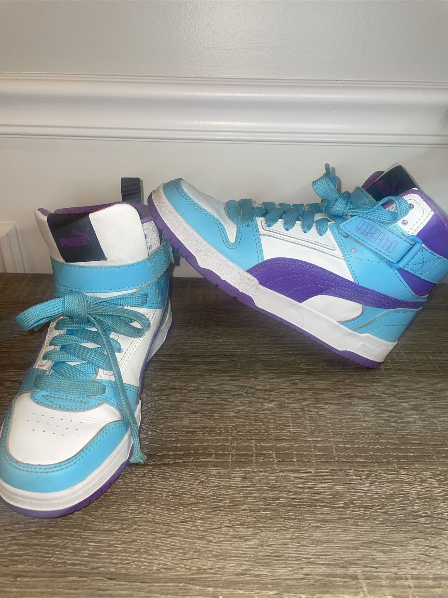 Puma RBD GAME HEIGHT TOP Unisex Kids Size 5 White Turquoise & Purple Leather