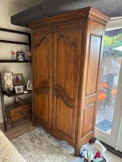 Ethan Allen French Country Collection – Rare Heirloom Piece – One Owner – $1,200