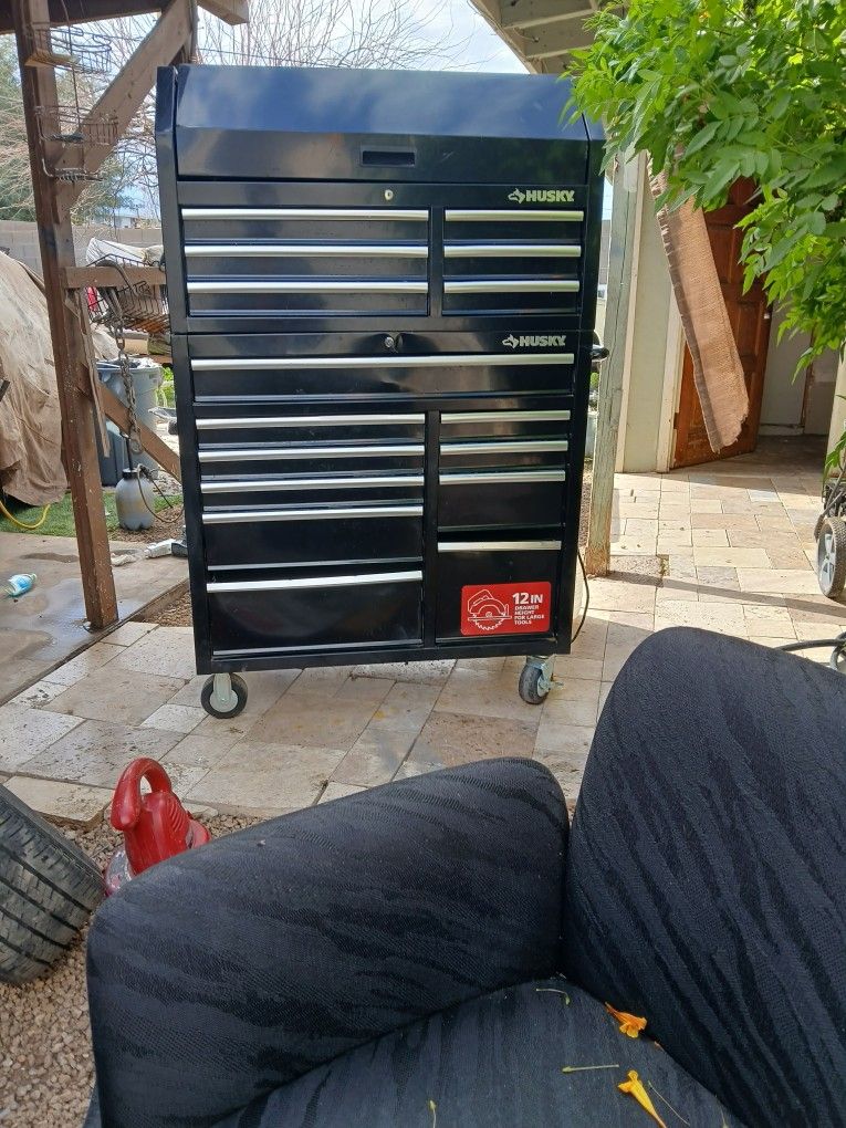 Husky Tool Chest And Cabinet