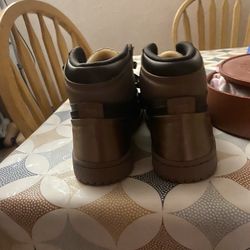 Nike air Jordan woman 7 1/2