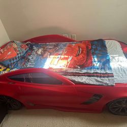 Kid twin bed