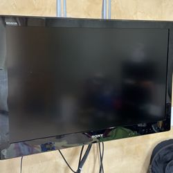 Sony 32 Inch TV