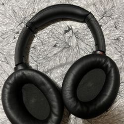 sony WH 1000XM4 Noise canceling 
