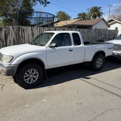 2000 Toyota Tacoma Prerunner V6