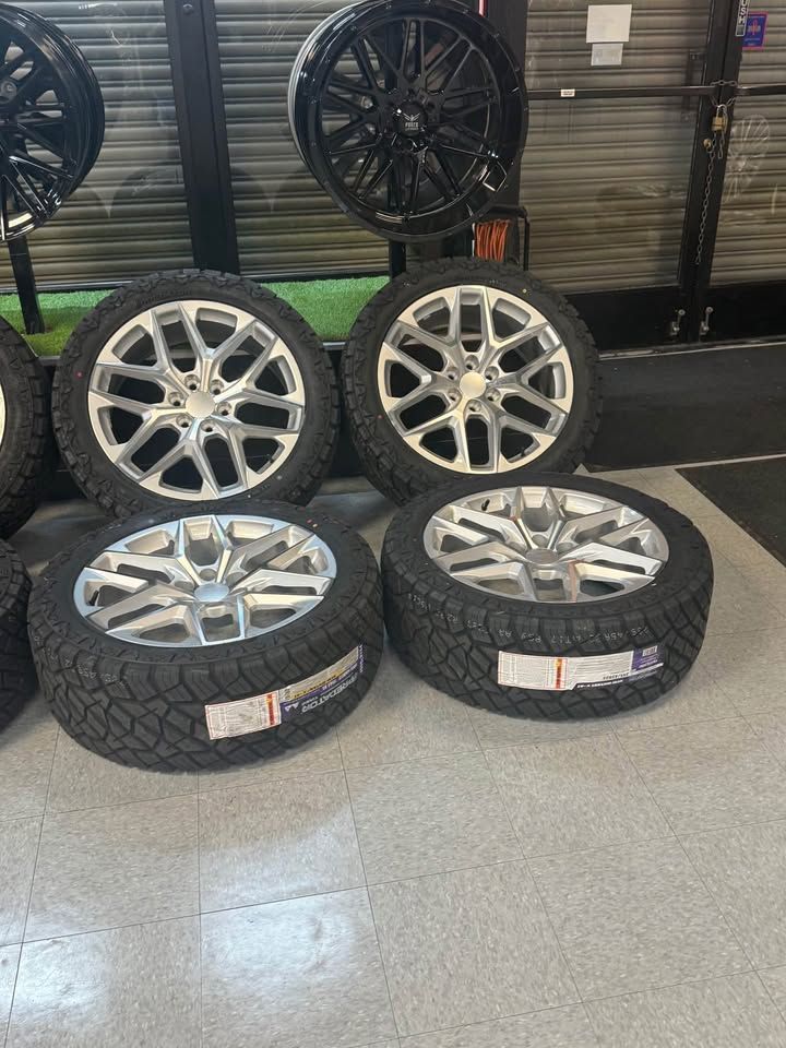 22” Snowflake Style Wheels black or Silver in stock W/ 285-45-22 Predator X-AT tires .. financing