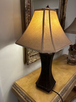 Wooden Studded Lamp 32"