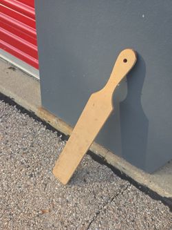 Wooden Paddle with Hang Hole
