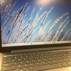 Lenovo Laptop