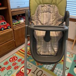Graco Adjustable High Chair With Wheels Like New Condition