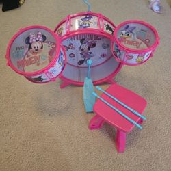 Free Minnie Drum Set