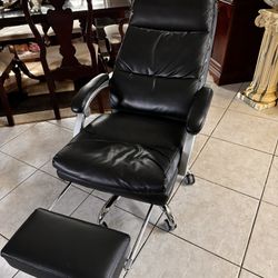 Like NEW Desk Recliner With Footstool - $40