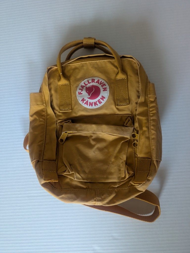 Fjallraven Kanken Backpack