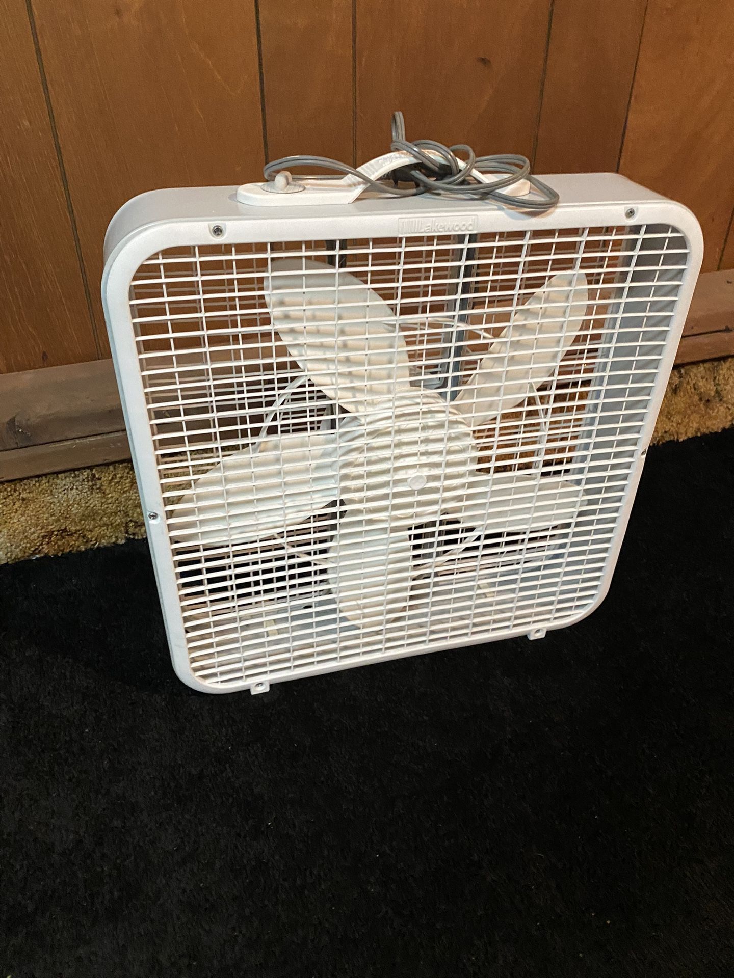 Lakewood Box fan