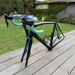 Specialized Roubaix Frame