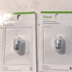 CRICUT Maker QuickSwap Wavy Blade Tip And Basic perforation blade tip combo