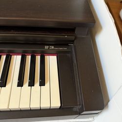 Roland HP230 Digital Piano 