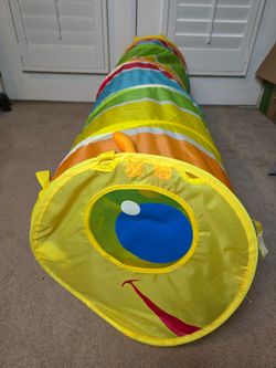 Melissa & Doug Giddy Buggy Kids Play Tunnel - Great Condition