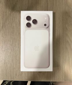 iphone 17 pro max silver
