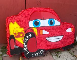 Disney Pixar theme cars piñata