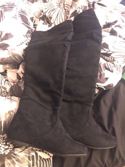 Brand New Black Suade Thigh High Boots Size 7.5