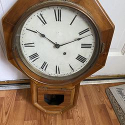 Vintage Clock Oak Wood Circa. 1900s - Used - Fair Condition